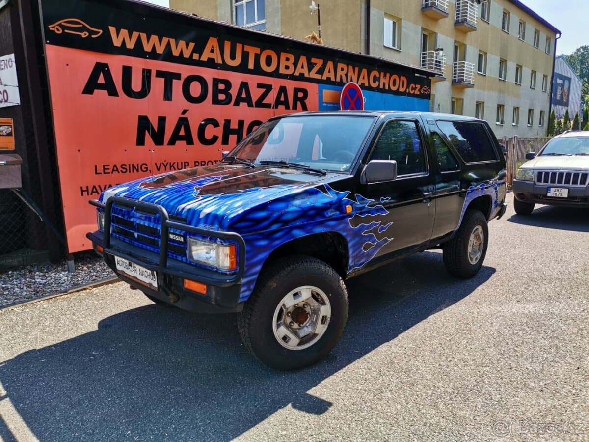 1989 Nissan PATHFINDER - 8