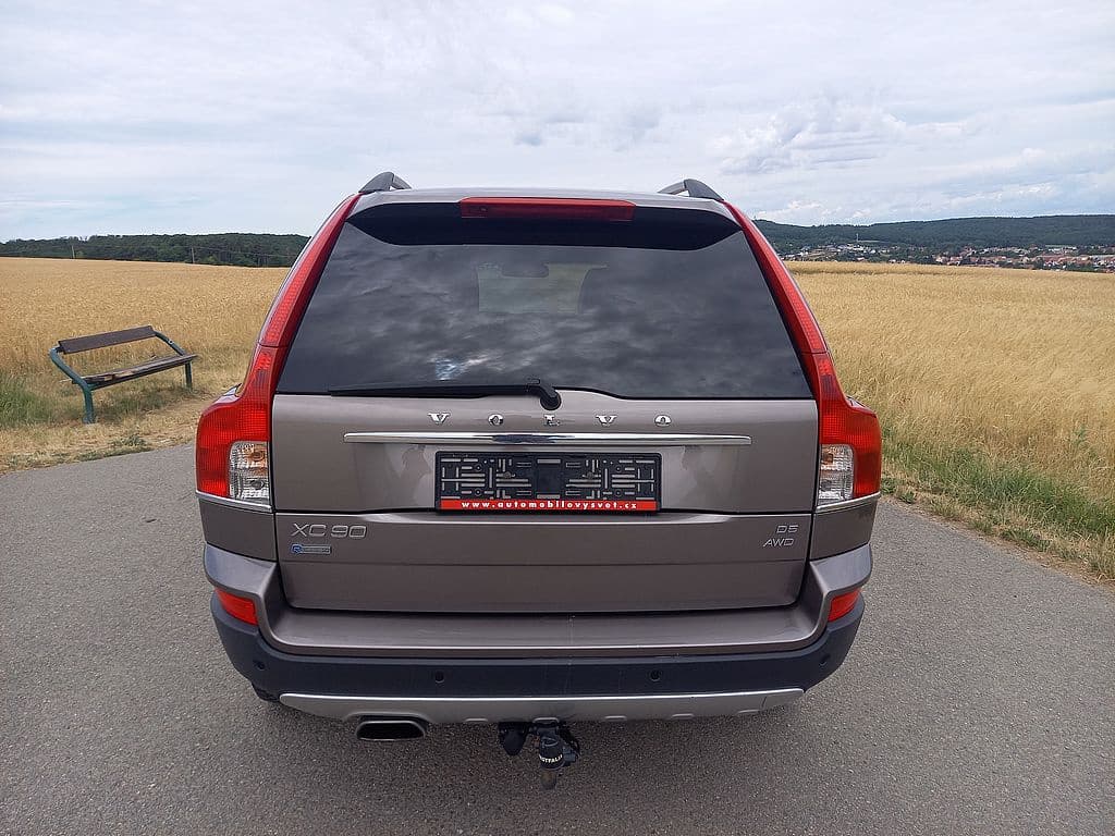 2011 Volvo XC90 - 8