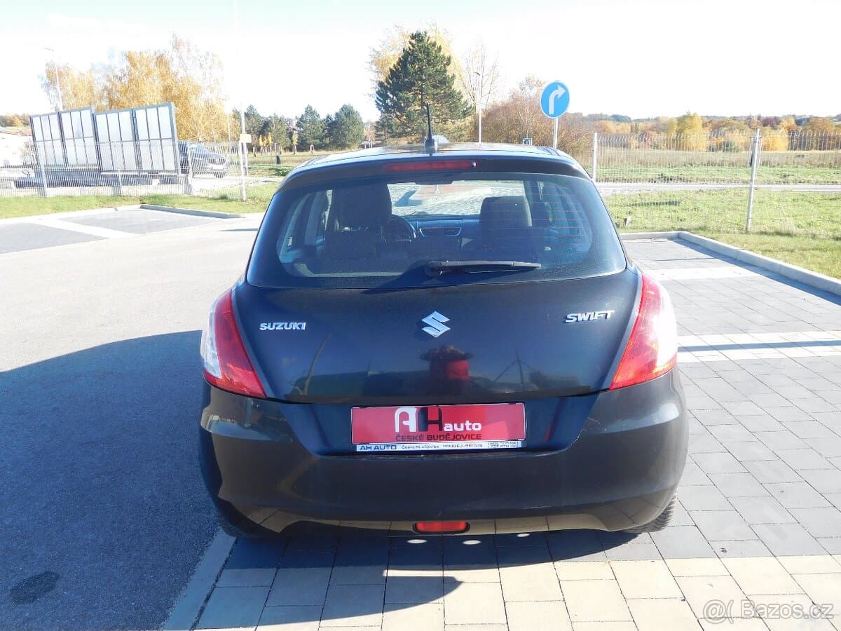 2013 Suzuki SWIFT - 8