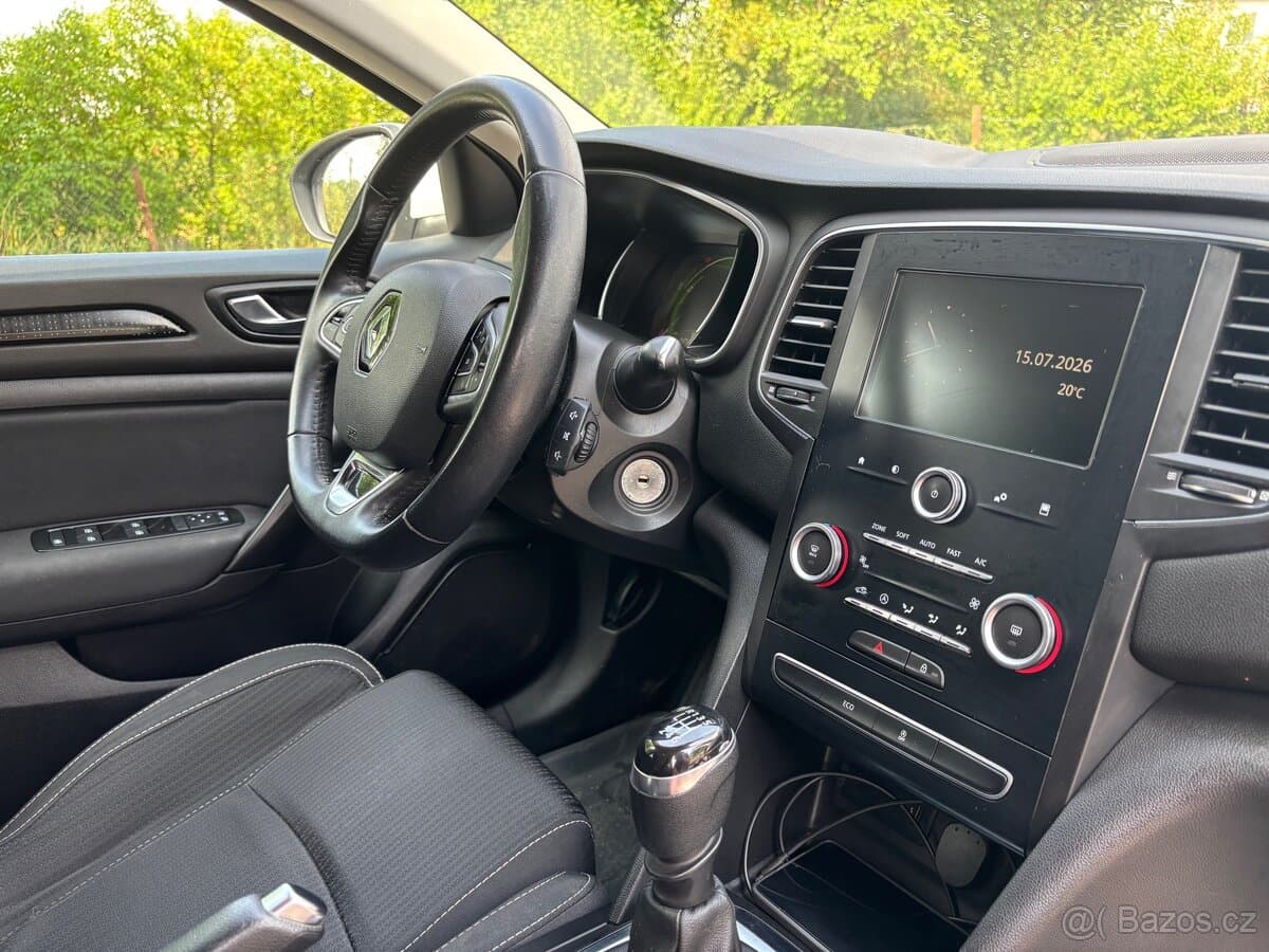 2017 Renault MEGANE - 8