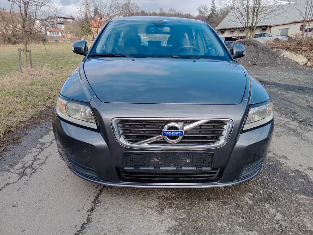 2010 Volvo V50 - 8
