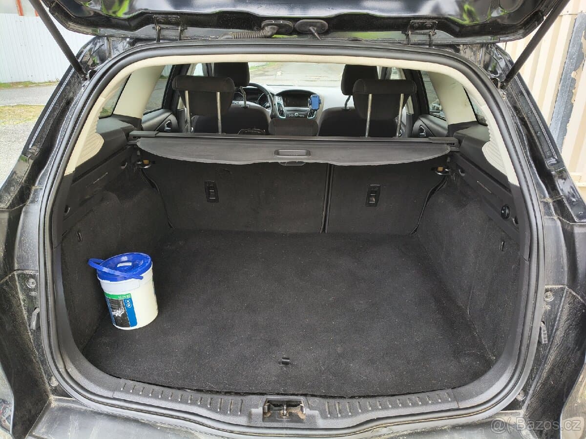 2016 Ford FOCUS - 8