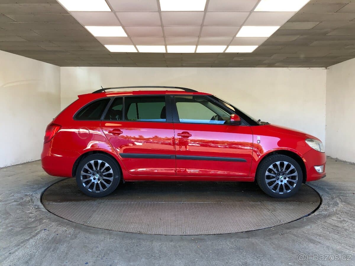 2012 Škoda FABIA - 8