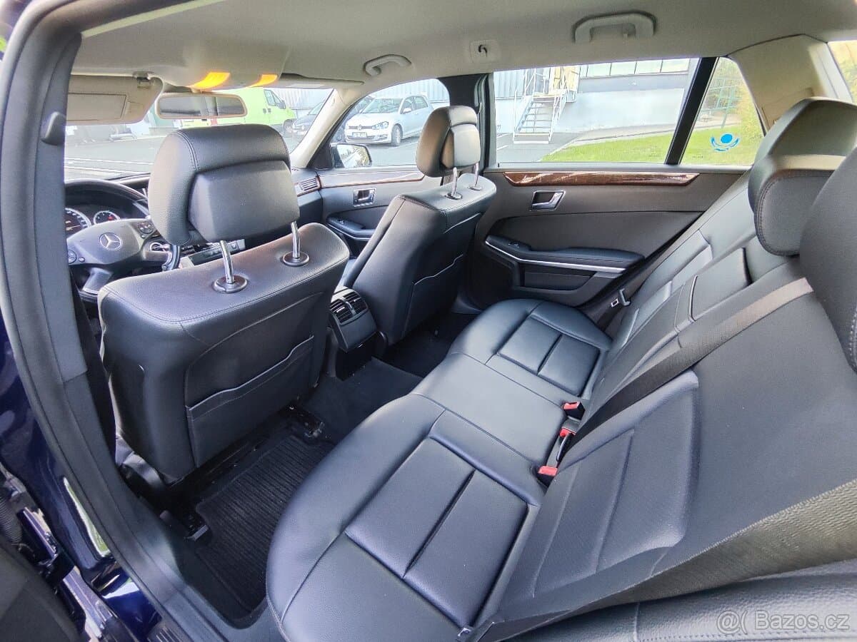 2010 Mercedes-Benz OSTATNÍ - 8