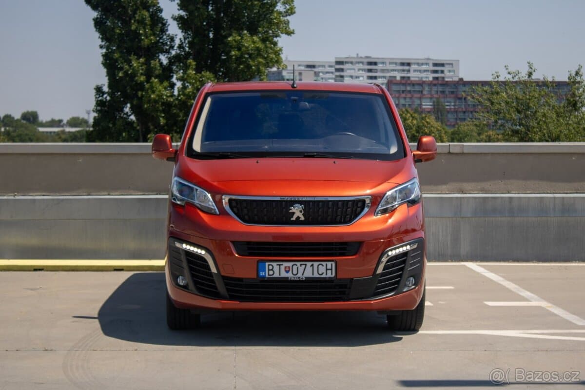 2021 Peugeot TRAVELLER - 8