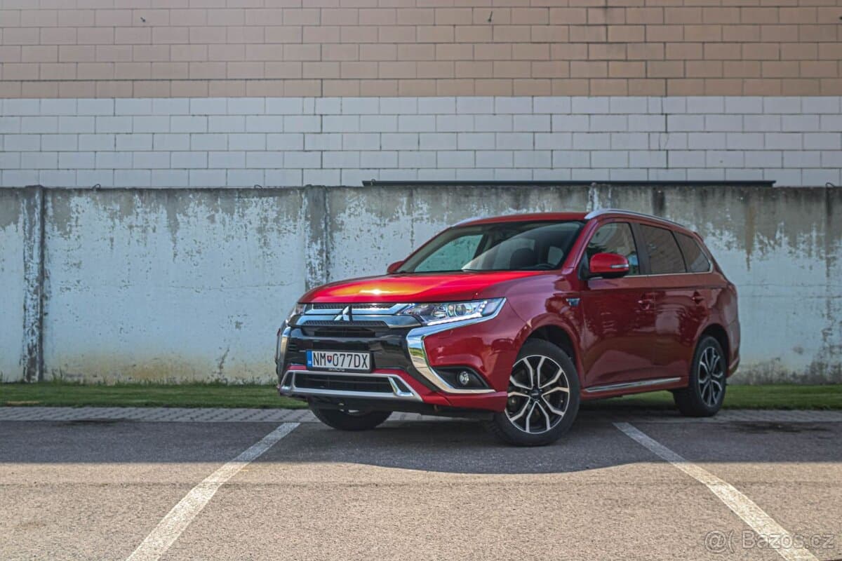 2021 Mitsubishi OUTLANDER - 8