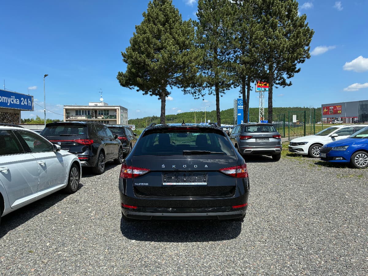 2023 Škoda SUPERB - 8