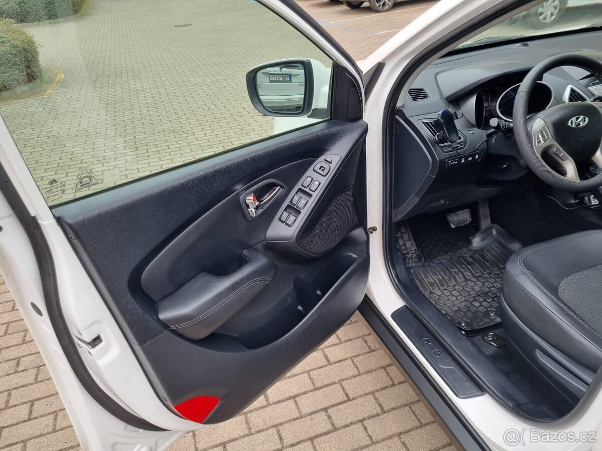 2012 Hyundai ix35 - 8