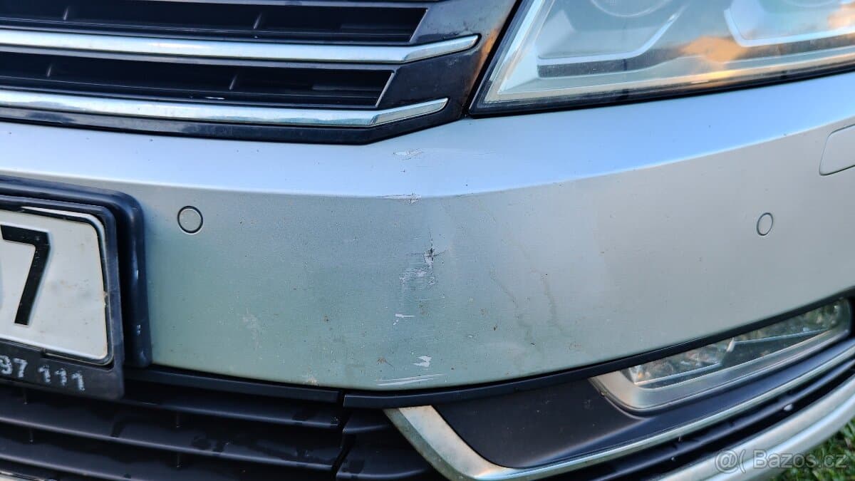 2011 Volkswagen PASSAT - 8