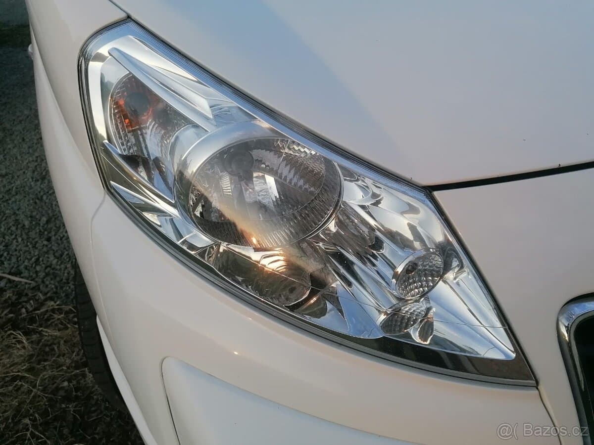 2015 Peugeot EXPERT - 8