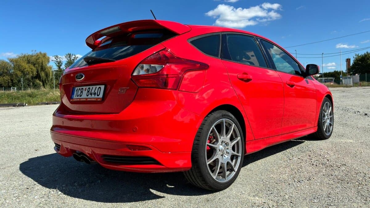 2013 Ford FOCUS - 8