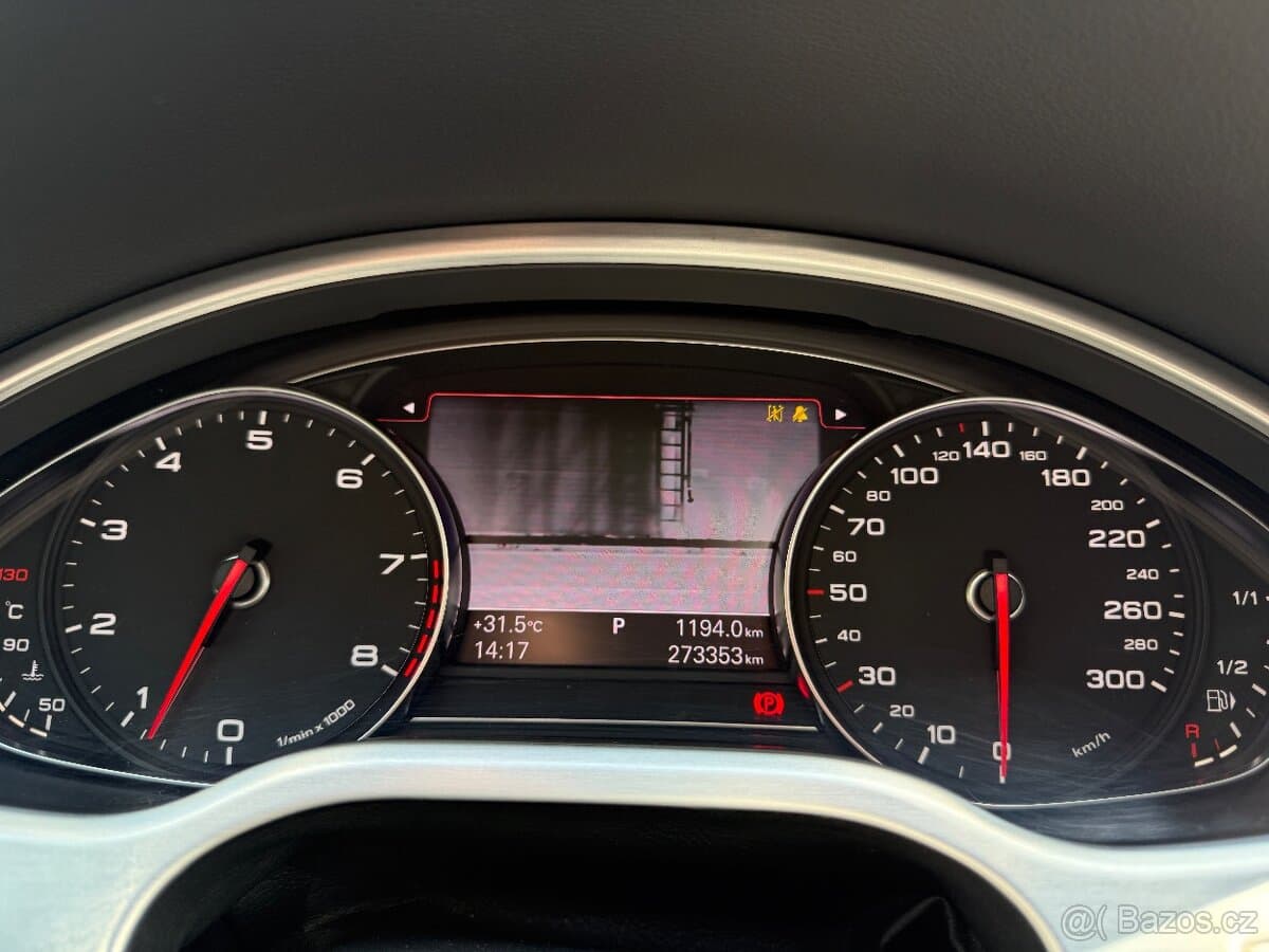 2010 Audi A8 - 8
