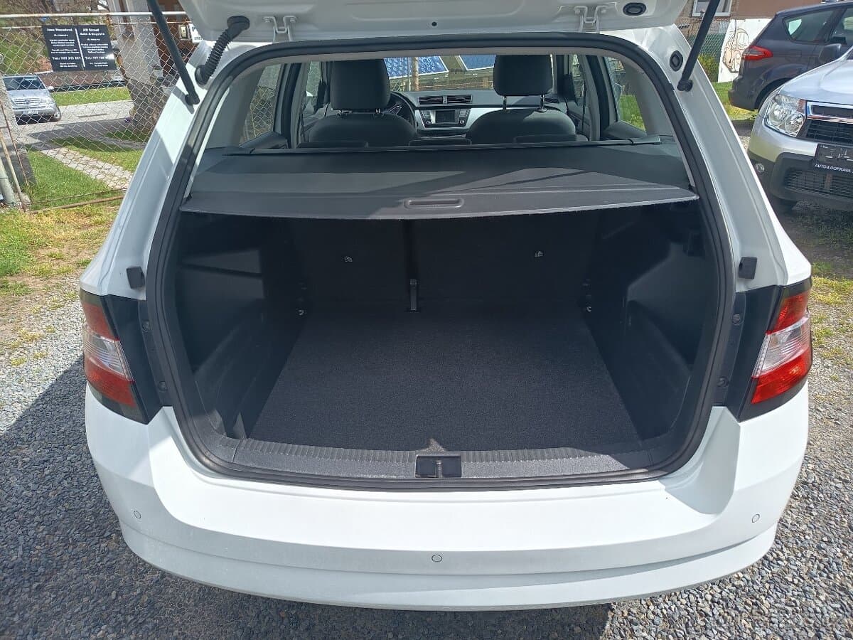 2015 Škoda FABIA - 8