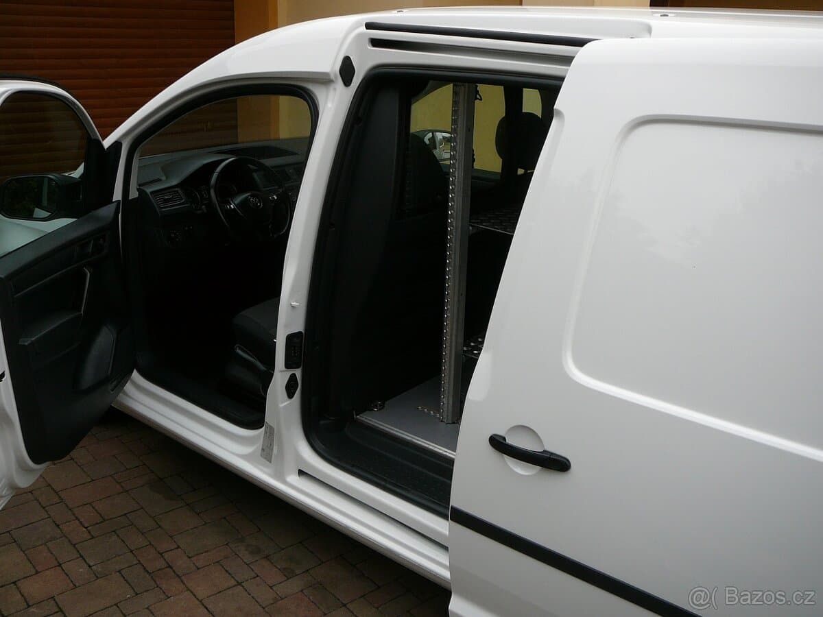 2019 Volkswagen CADDY - 8