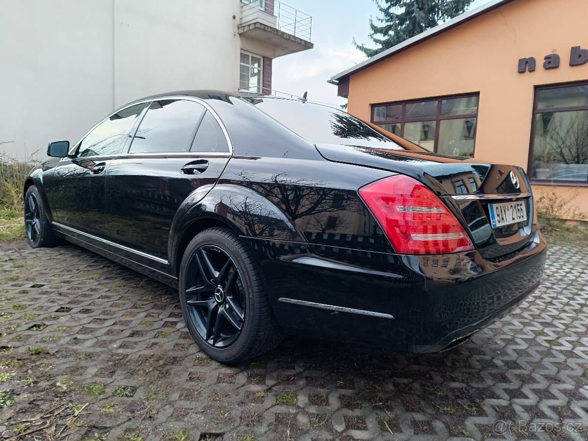 2011 Mercedes-Benz OSTATNÍ - 8