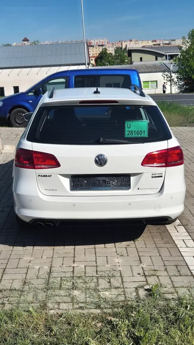 2014 Volkswagen PASSAT - 8