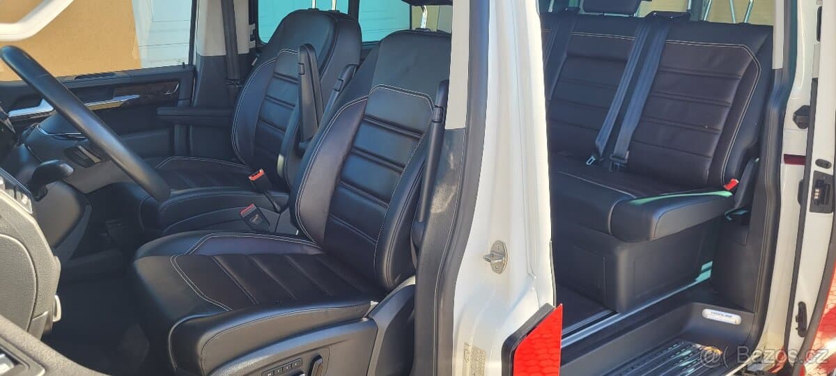 2017 Volkswagen MULTIVAN - 8