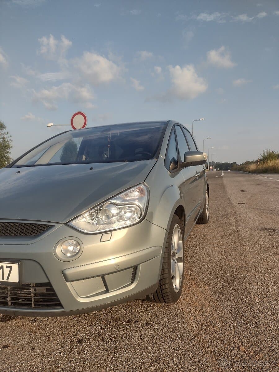 2008 Ford S-MAX - 8