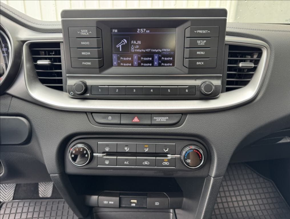 2021 Kia PROCEED - 8