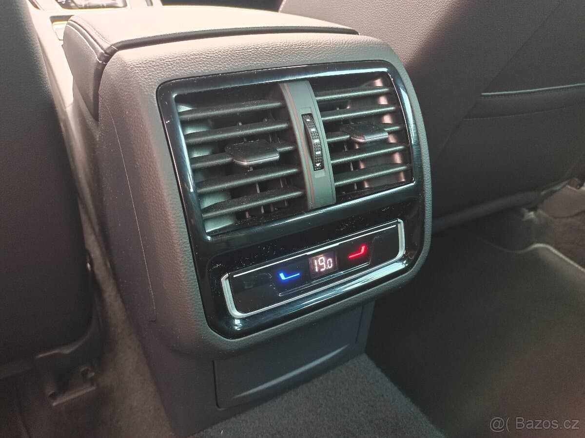 Volkswagen PASSAT - 8