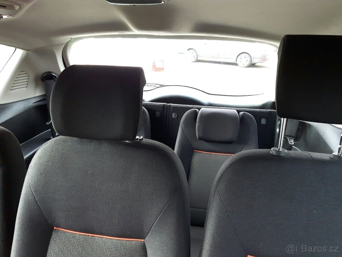 2006 Ford S-MAX - 8