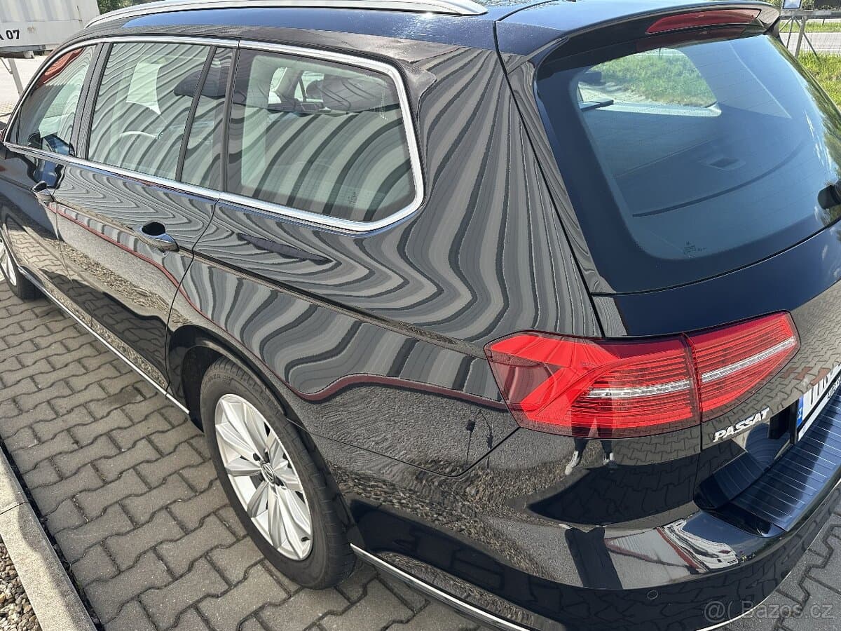 2015 Volkswagen PASSAT - 8