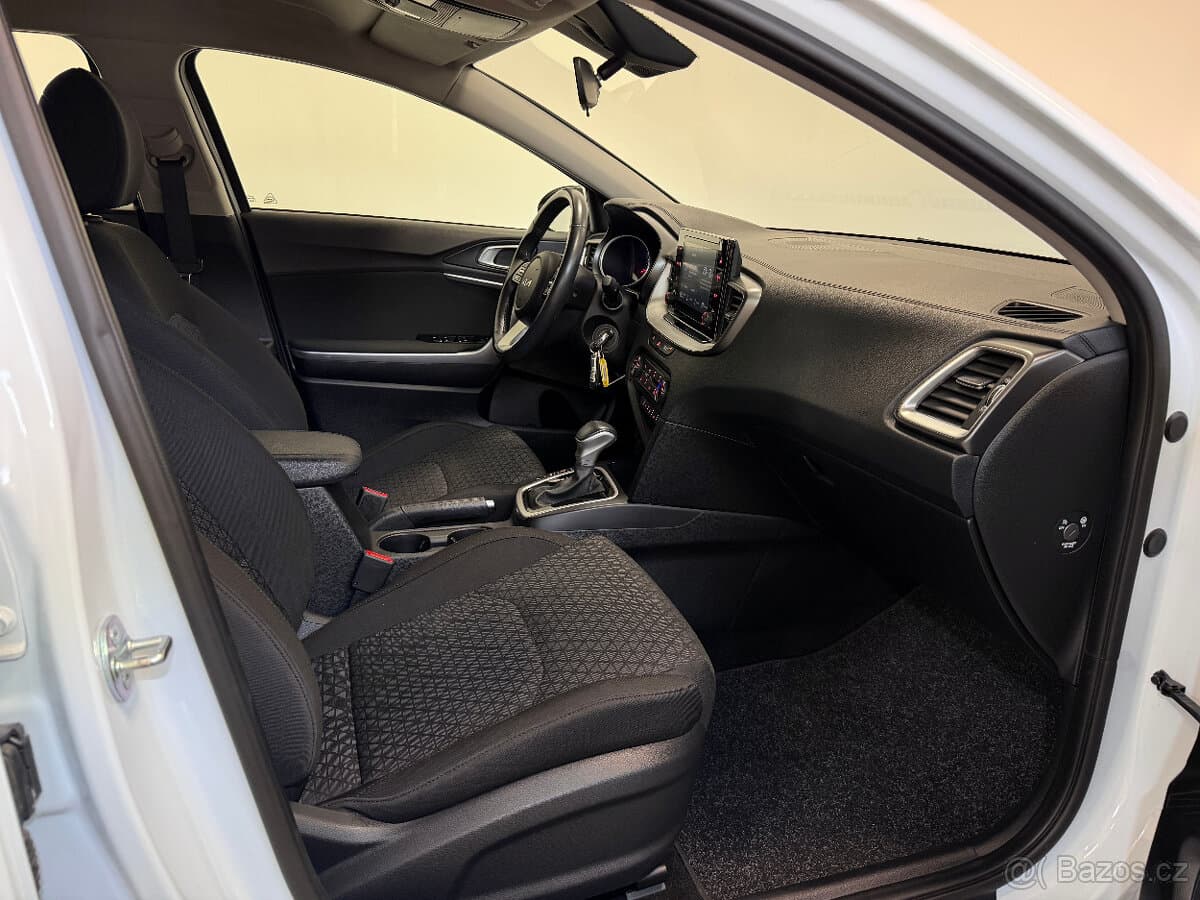 2023 Kia CEE'D - 8
