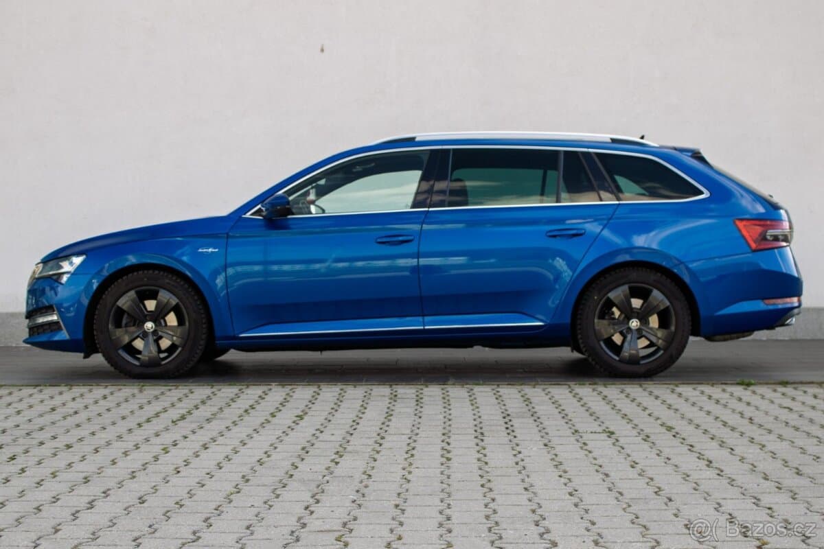 2021 Škoda SUPERB - 8
