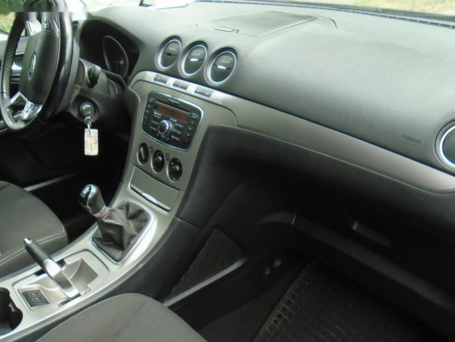 2011 Ford GALAXY - 8