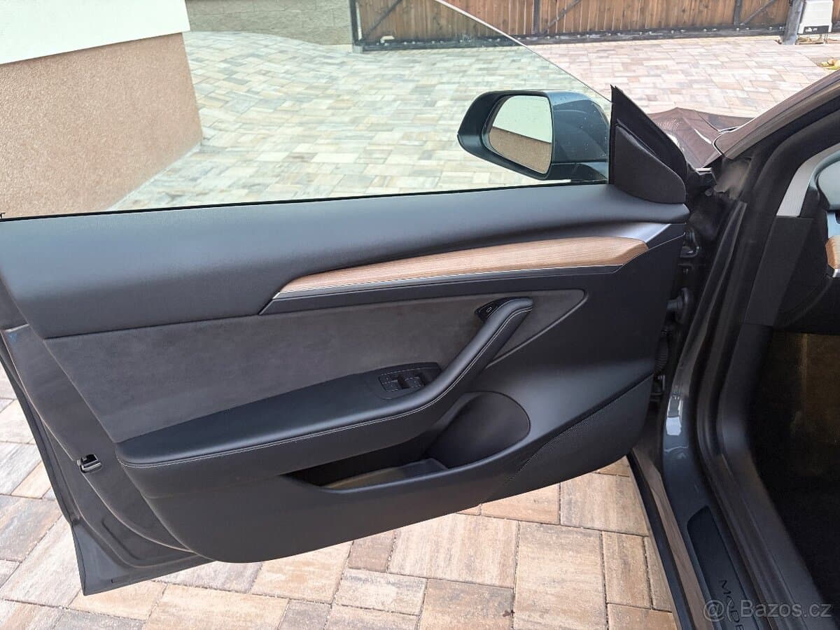 2022 Tesla MODEL 3 - 8