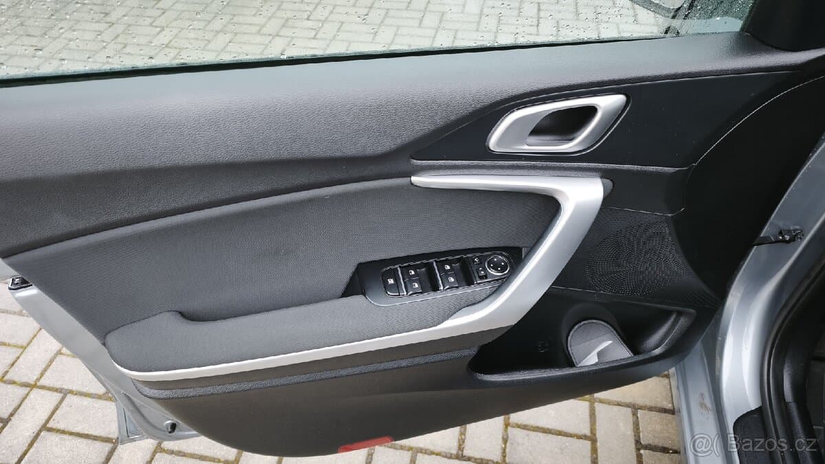 2024 Kia CEE'D - 8