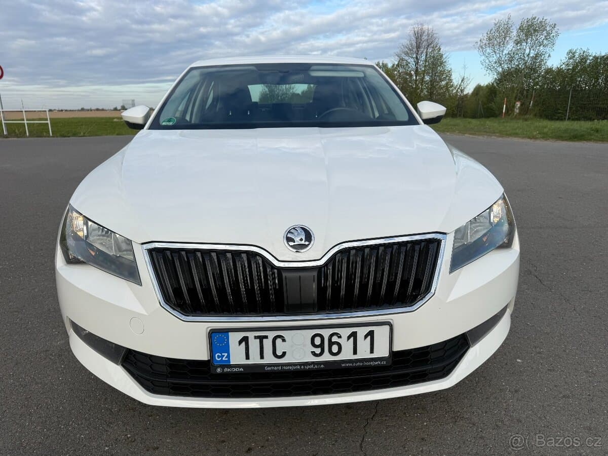 2017 Škoda SUPERB - 8