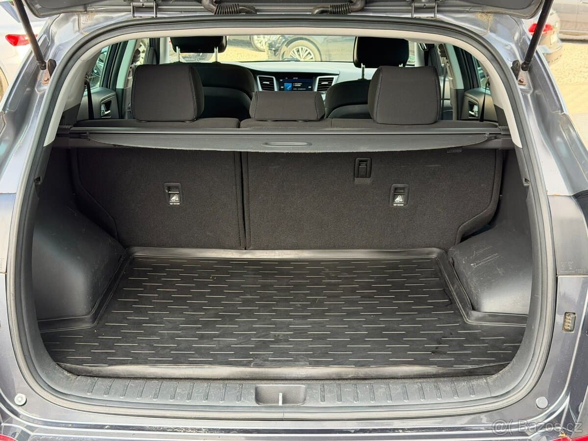 2016 Hyundai TUCSON - 8