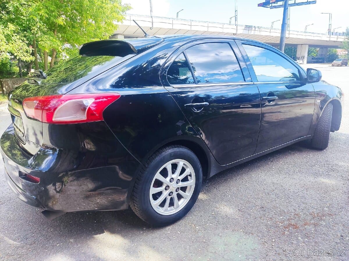 2014 Mitsubishi LANCER - 8