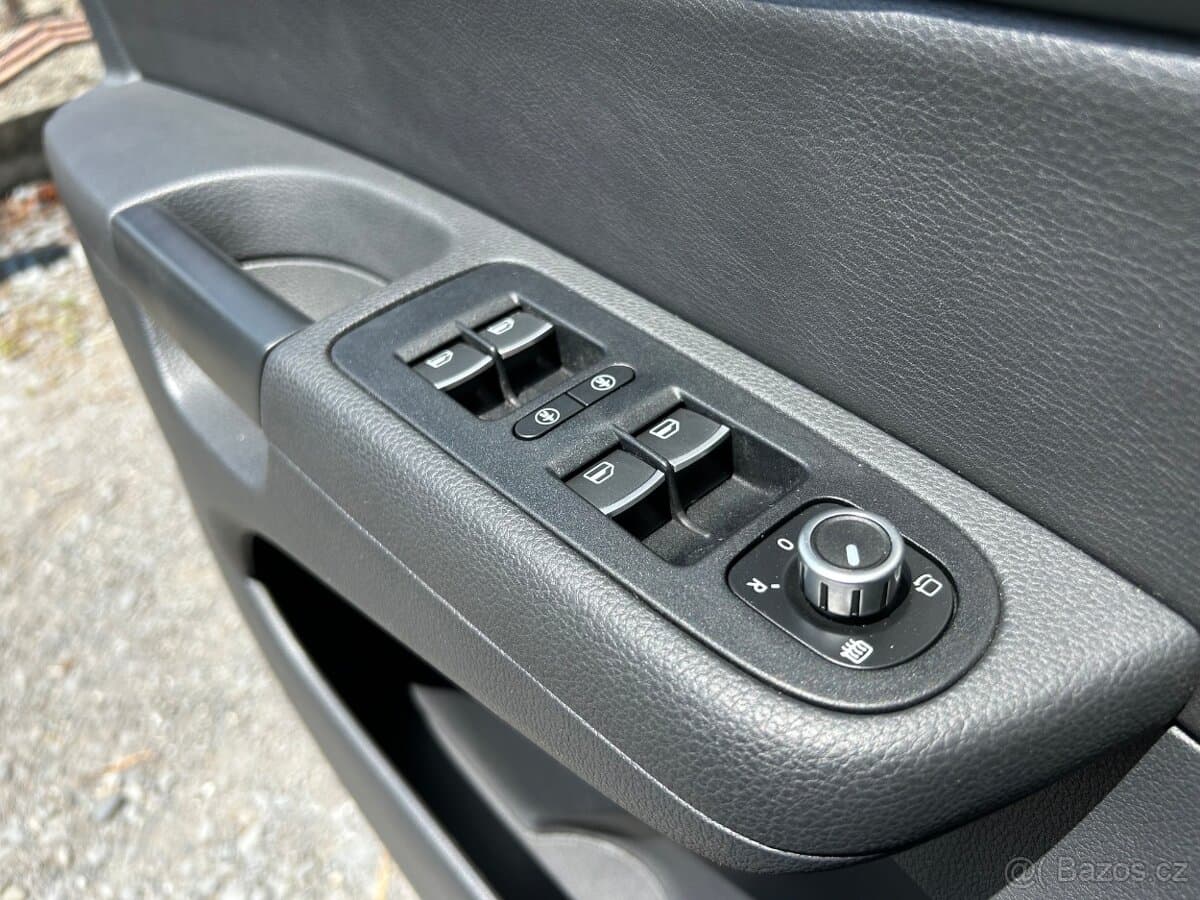 2011 Volkswagen SHARAN - 8