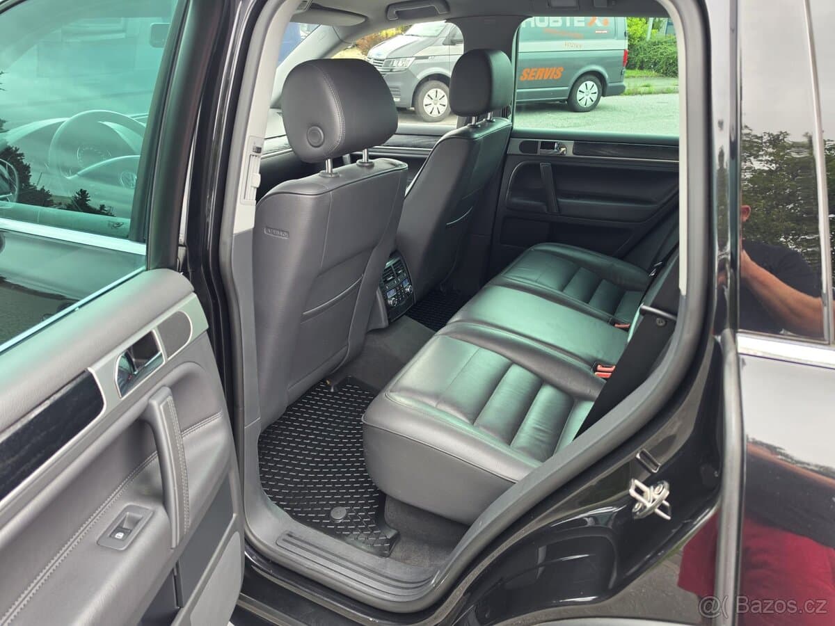 2006 Volkswagen TOUAREG - 8