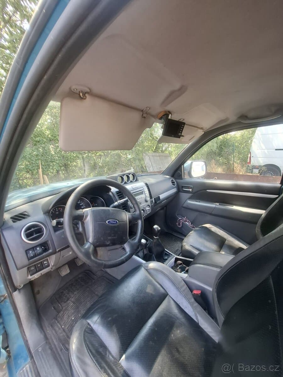 Ford RANGER - 8