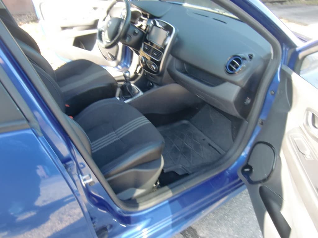 2017 Renault CLIO - 8