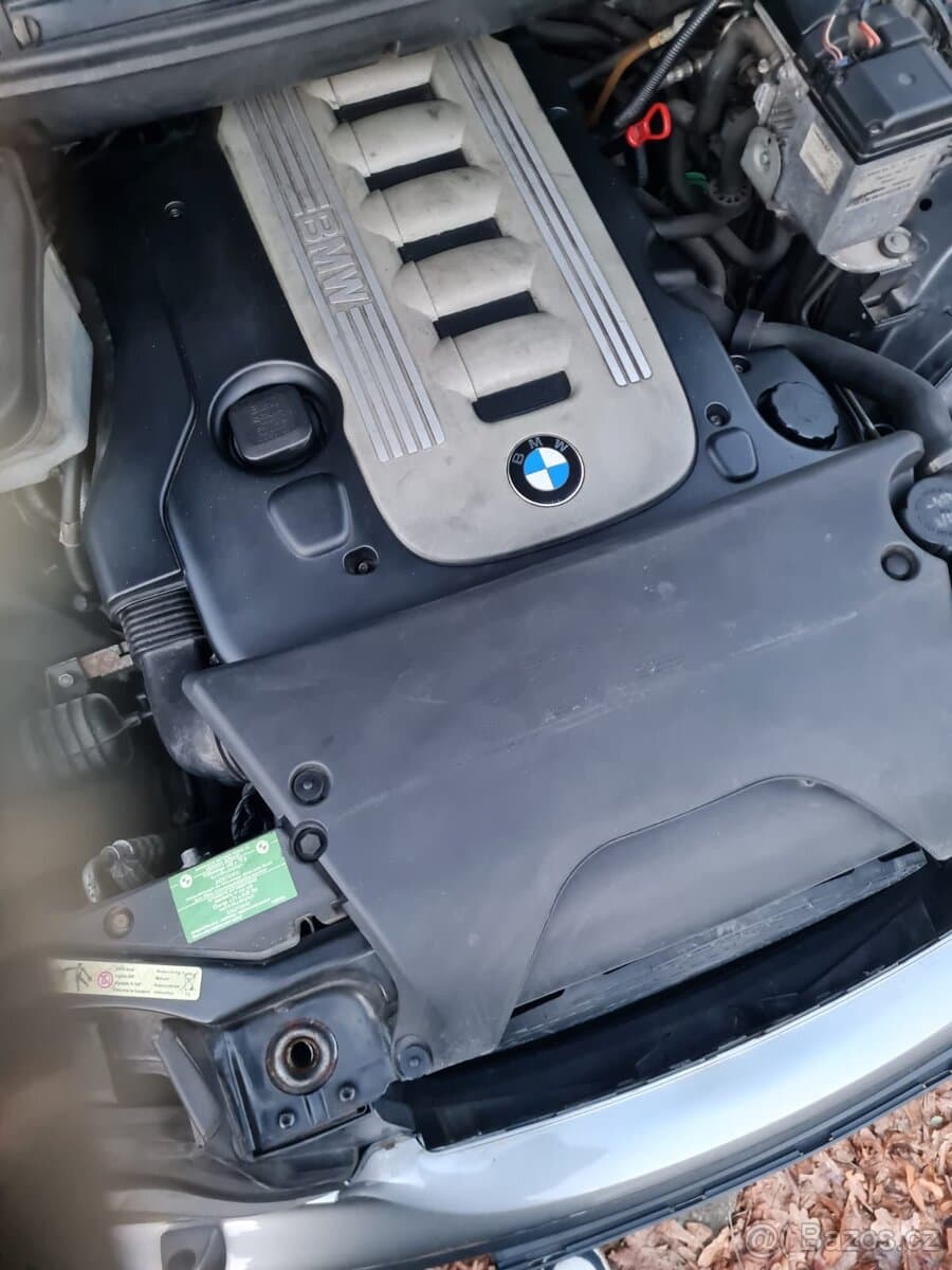 2005 BMW X5 - 8