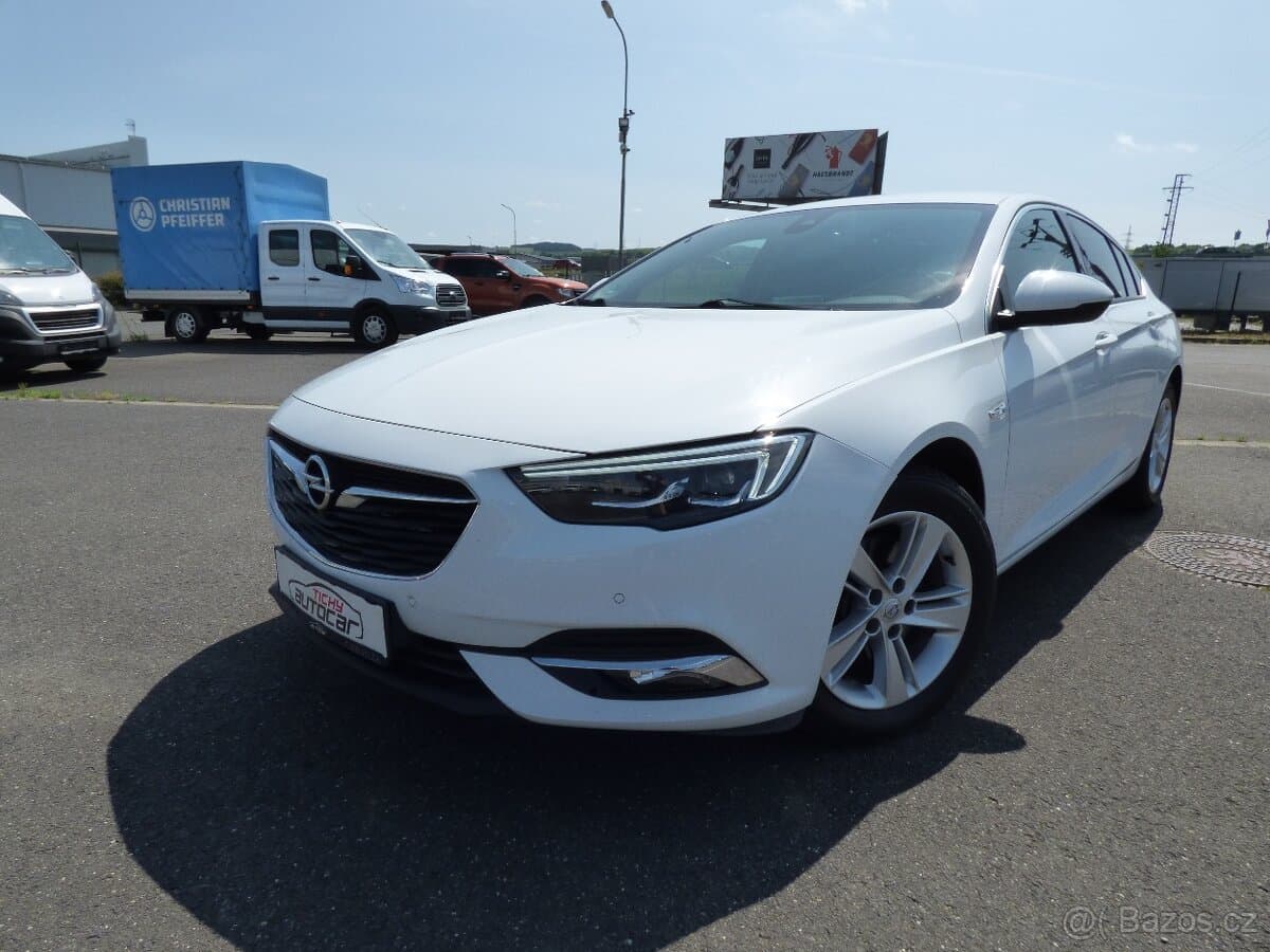 2019 Opel INSIGNIA - 8