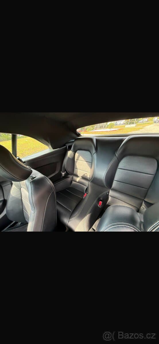 2016 Ford MUSTANG - 8