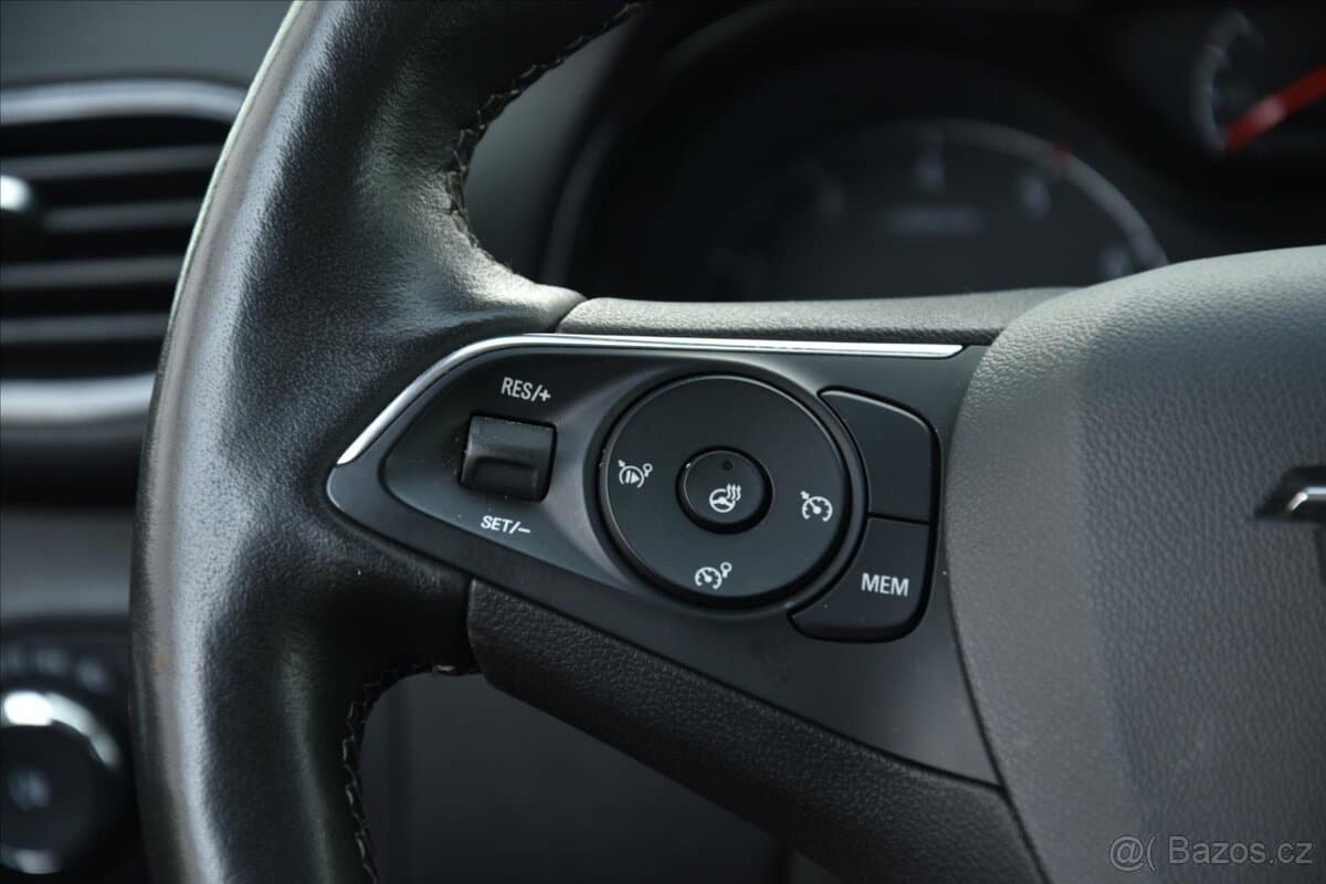 2022 Opel CROSSLAND - 8