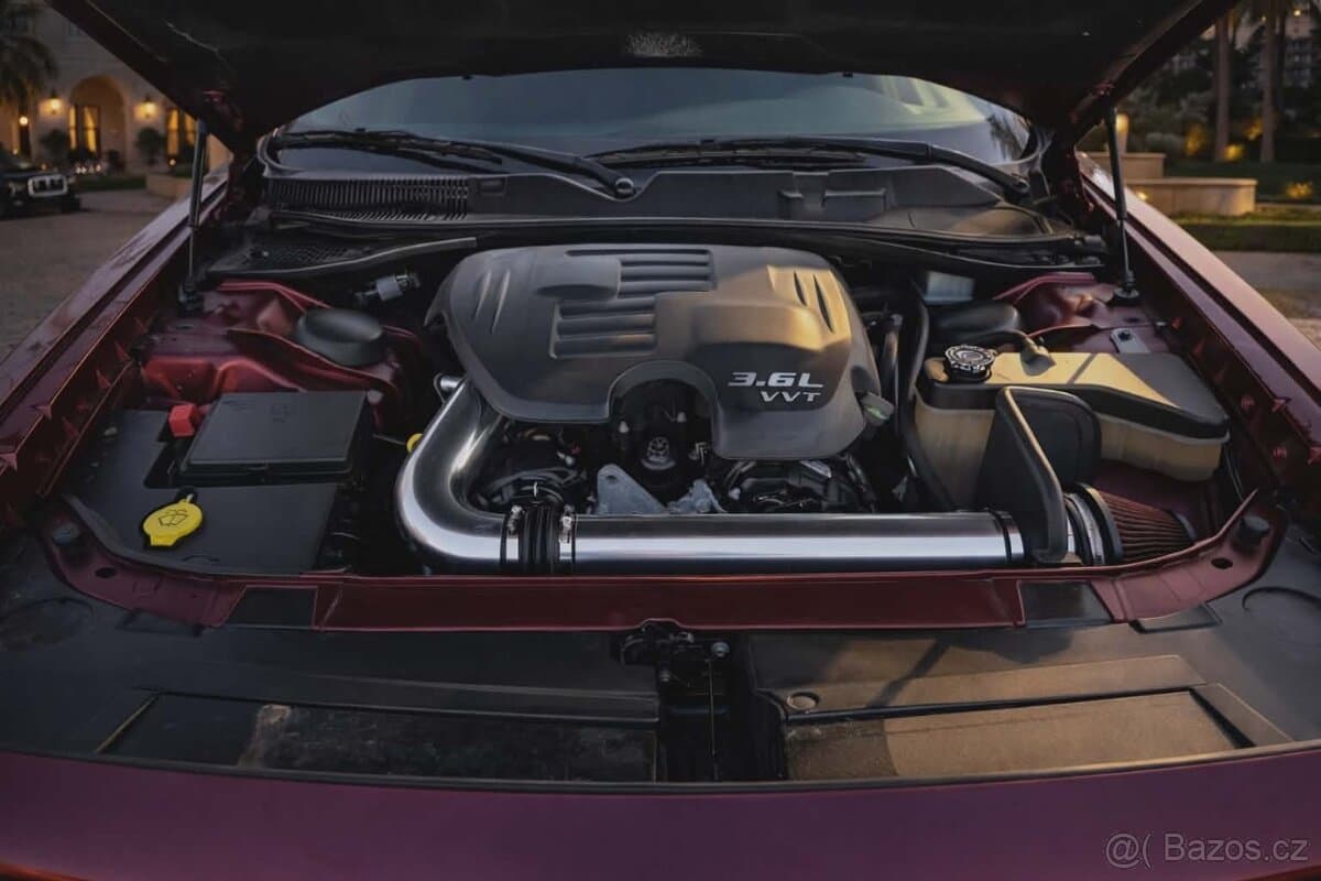 2021 Dodge CHALLENGER - 8