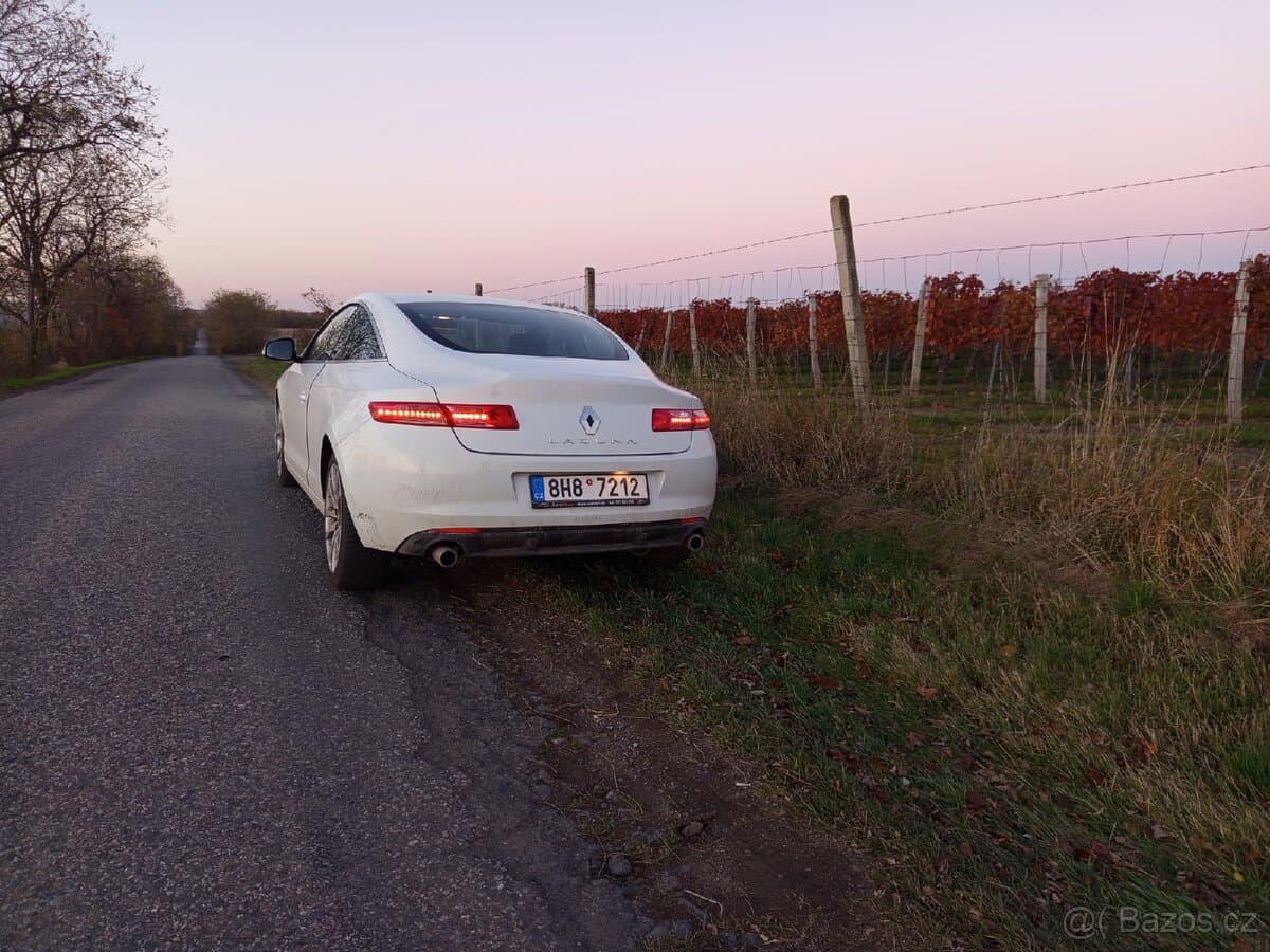 2010 Renault LAGUNA - 8