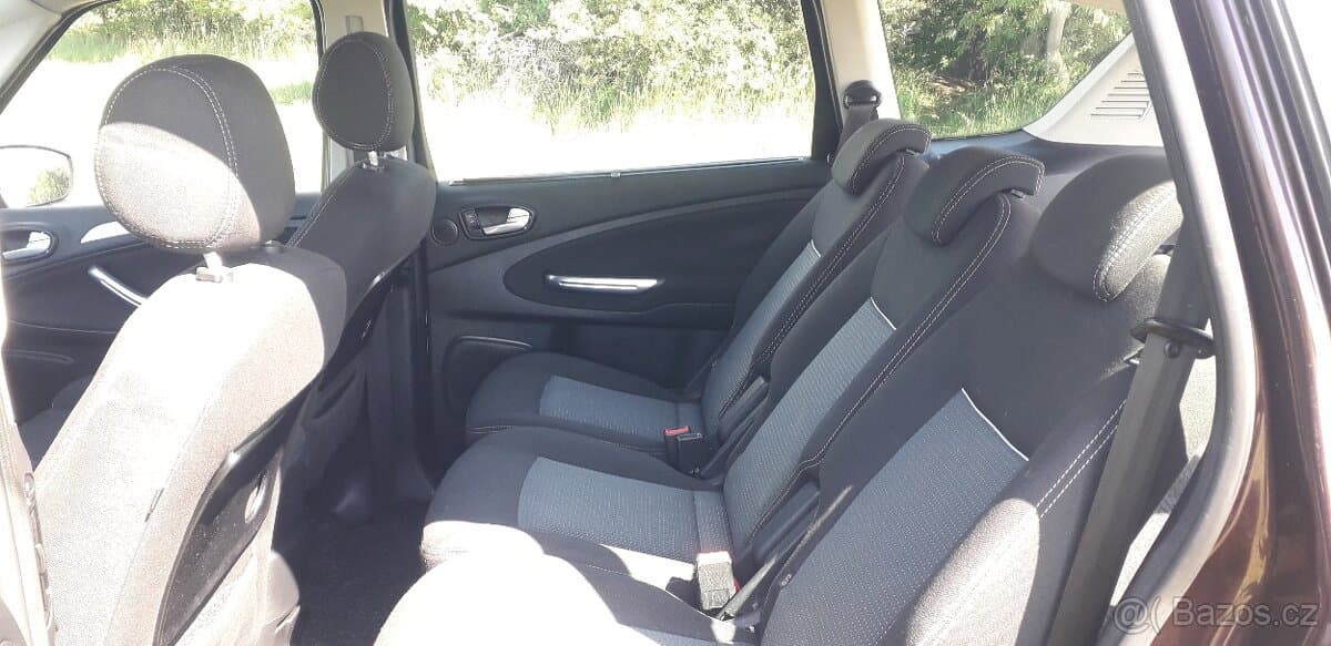 2010 Ford S-MAX - 8