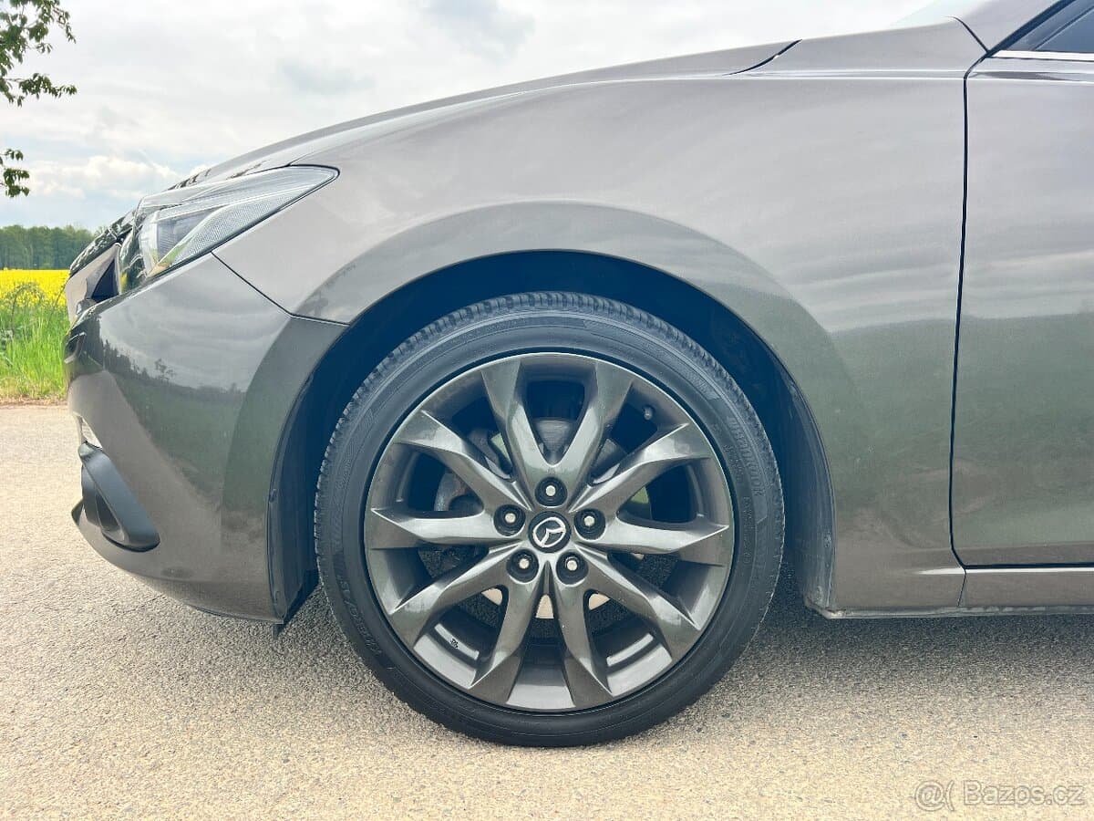 2016 Mazda 3 - 8