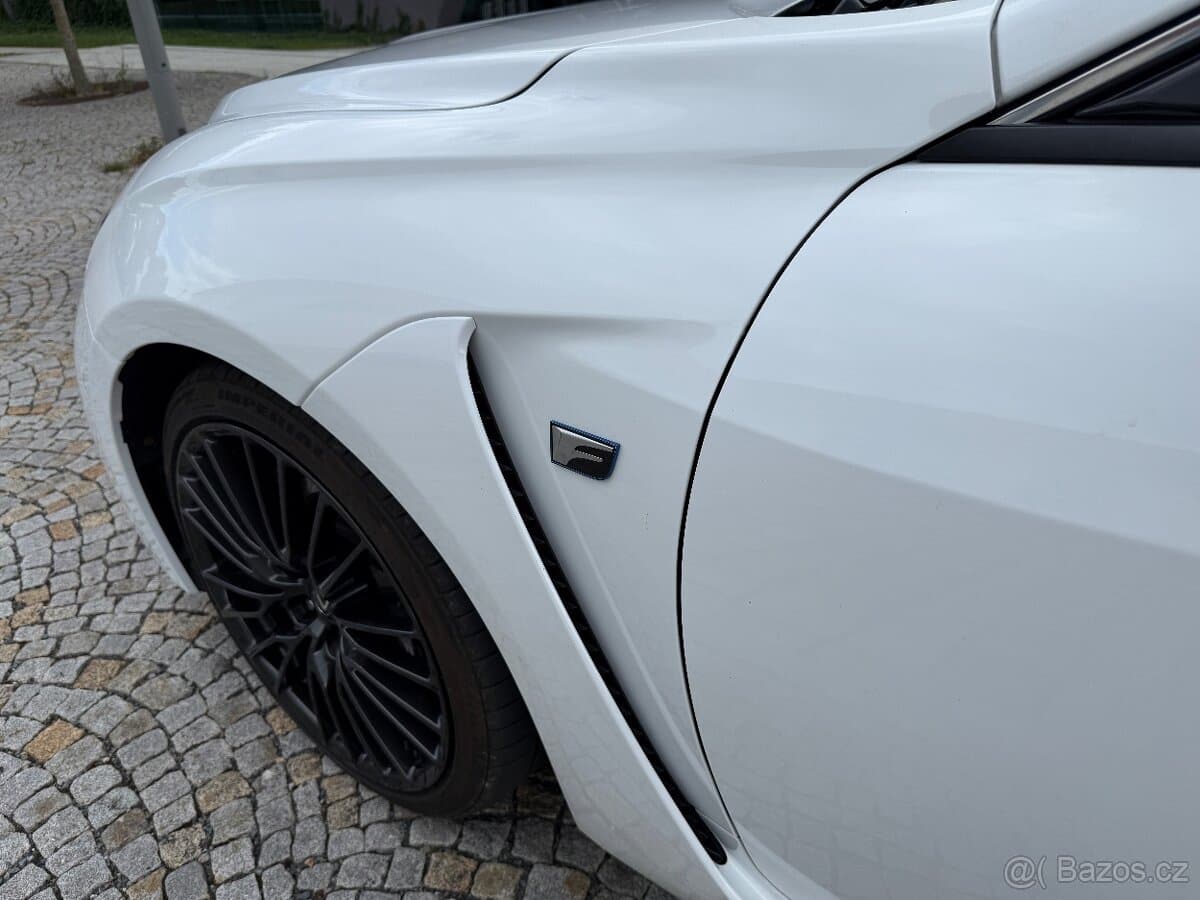 Lexus RC - 8
