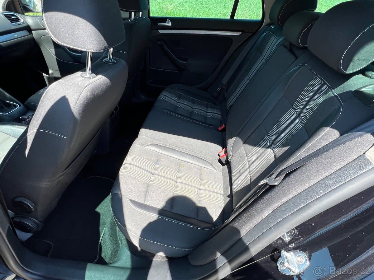 2012 Volkswagen GOLF - 8