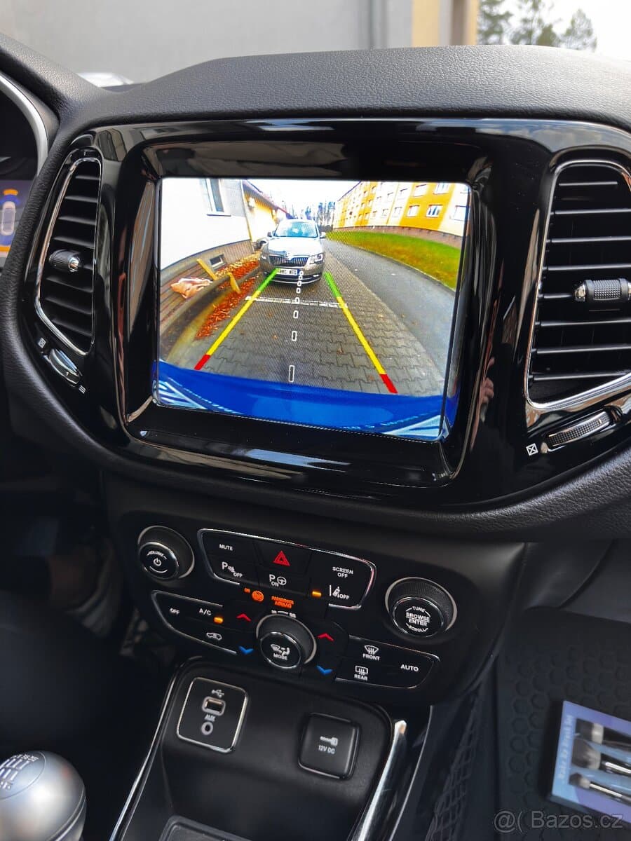 2018 Jeep COMPASS - 8