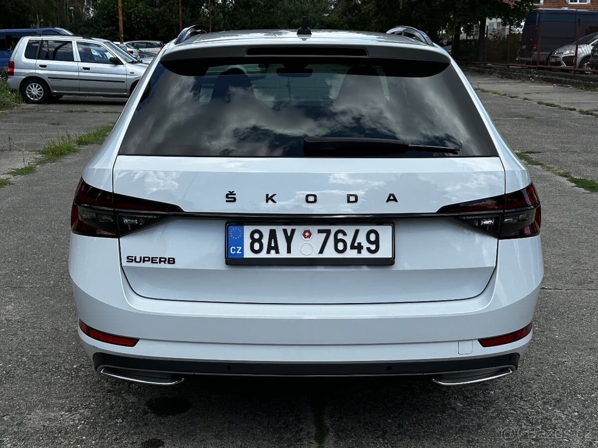 2021 Škoda SUPERB - 8